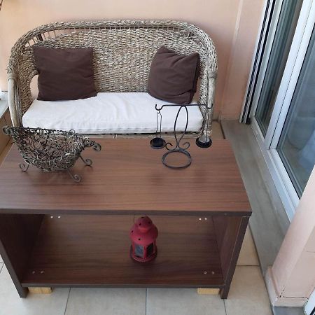 Appartamento Eclectic Living {Free Parking} Salonicco Esterno foto